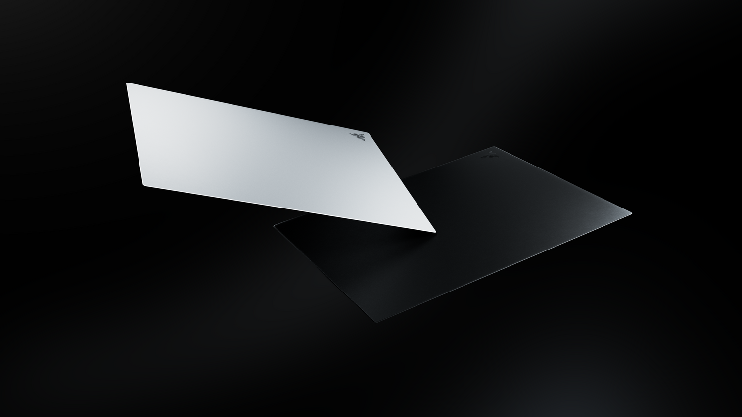ULTRA THIN. ULTRA PRECISE – INTRODUCING THE RAZER ATLAS PRO, THE WORLD’S THINNEST GLASS GAMING MOUSE MAT